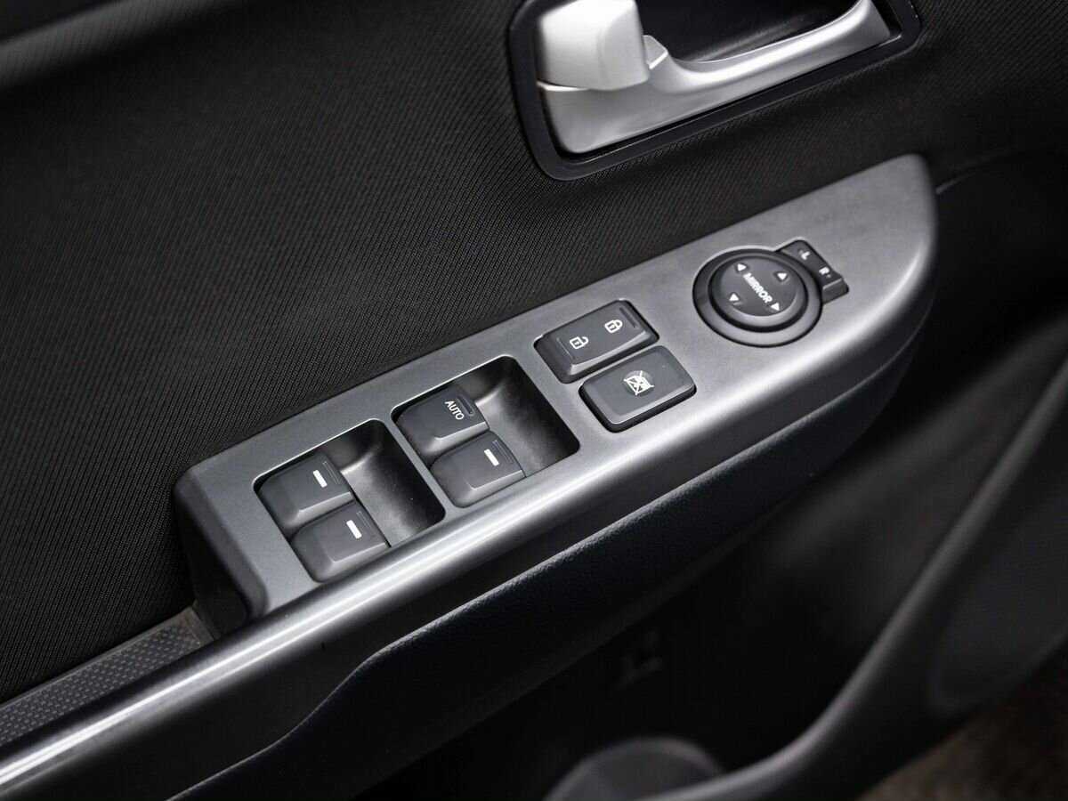 Купить Kia Rio с пробегом. Фото: #15