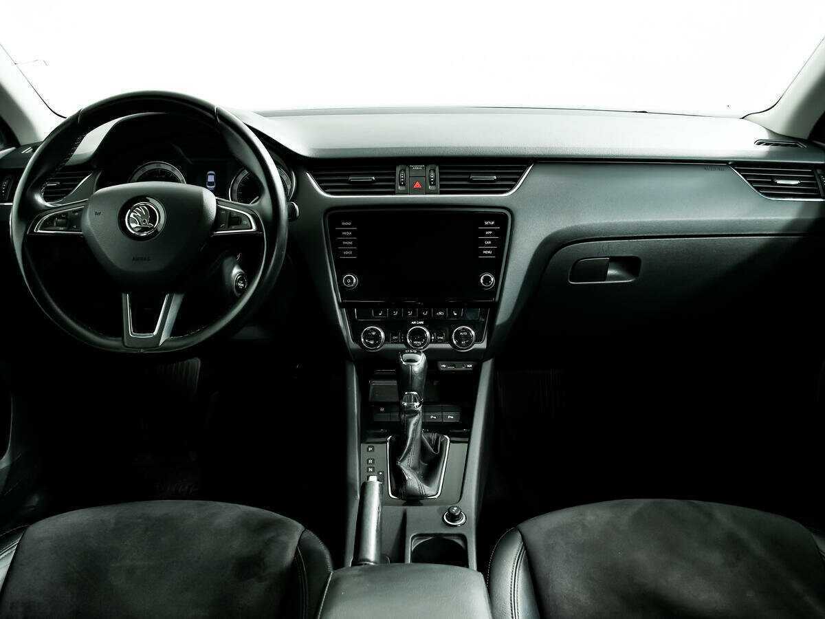 Купить Skoda Octavia с пробегом. Фото: #10