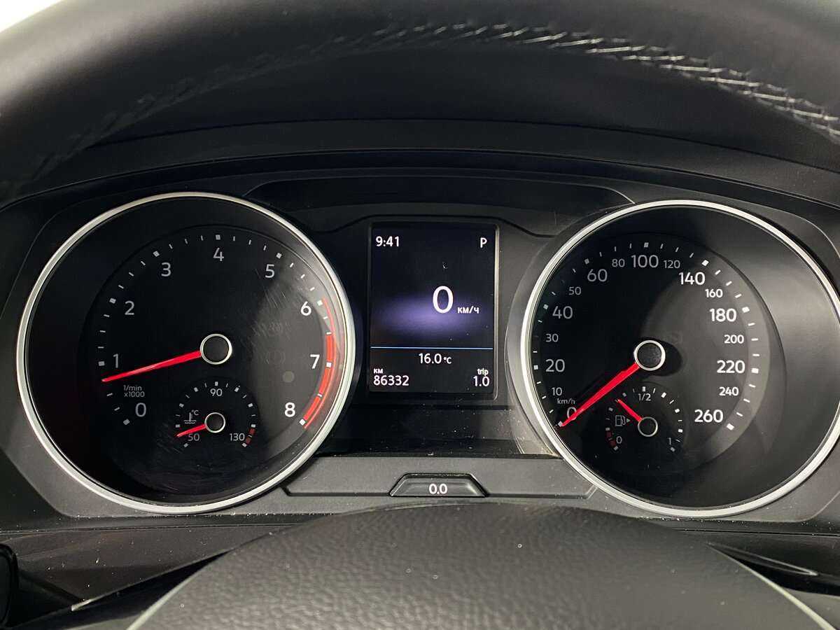 Купить Volkswagen Tiguan с пробегом. Фото: #16