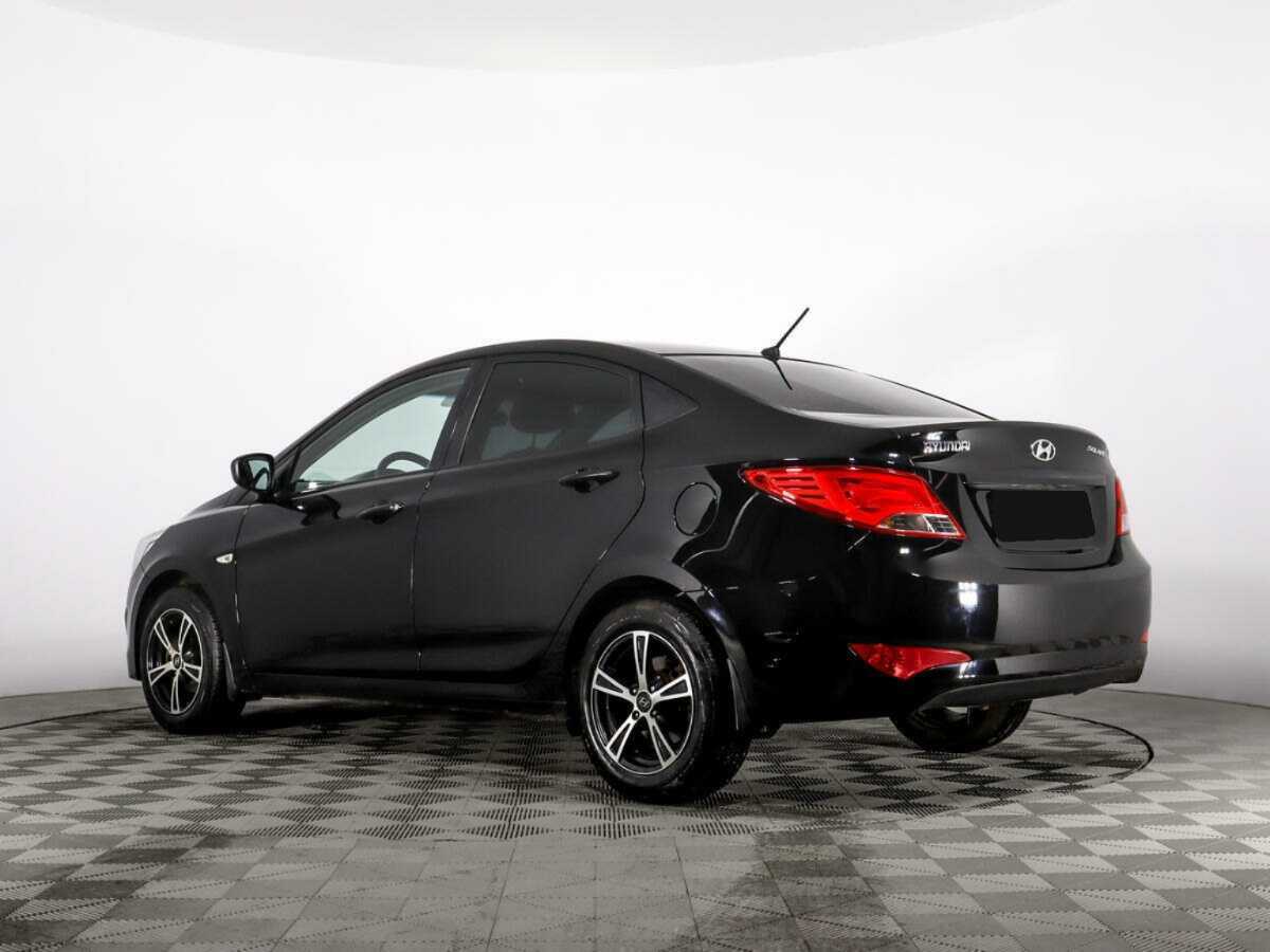 Купить Hyundai Solaris с пробегом. Фото: #6