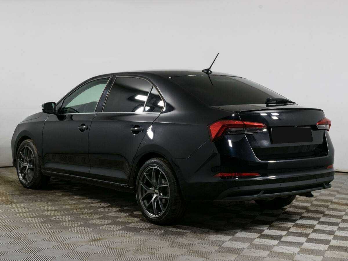 Купить Skoda Rapid с пробегом. Фото: #4