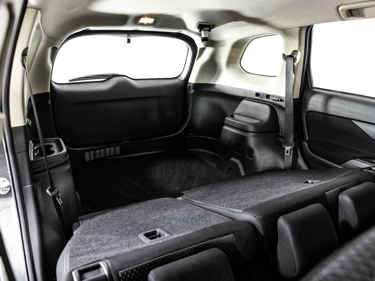 Купить Mitsubishi Outlander с пробегом. Фото: #15