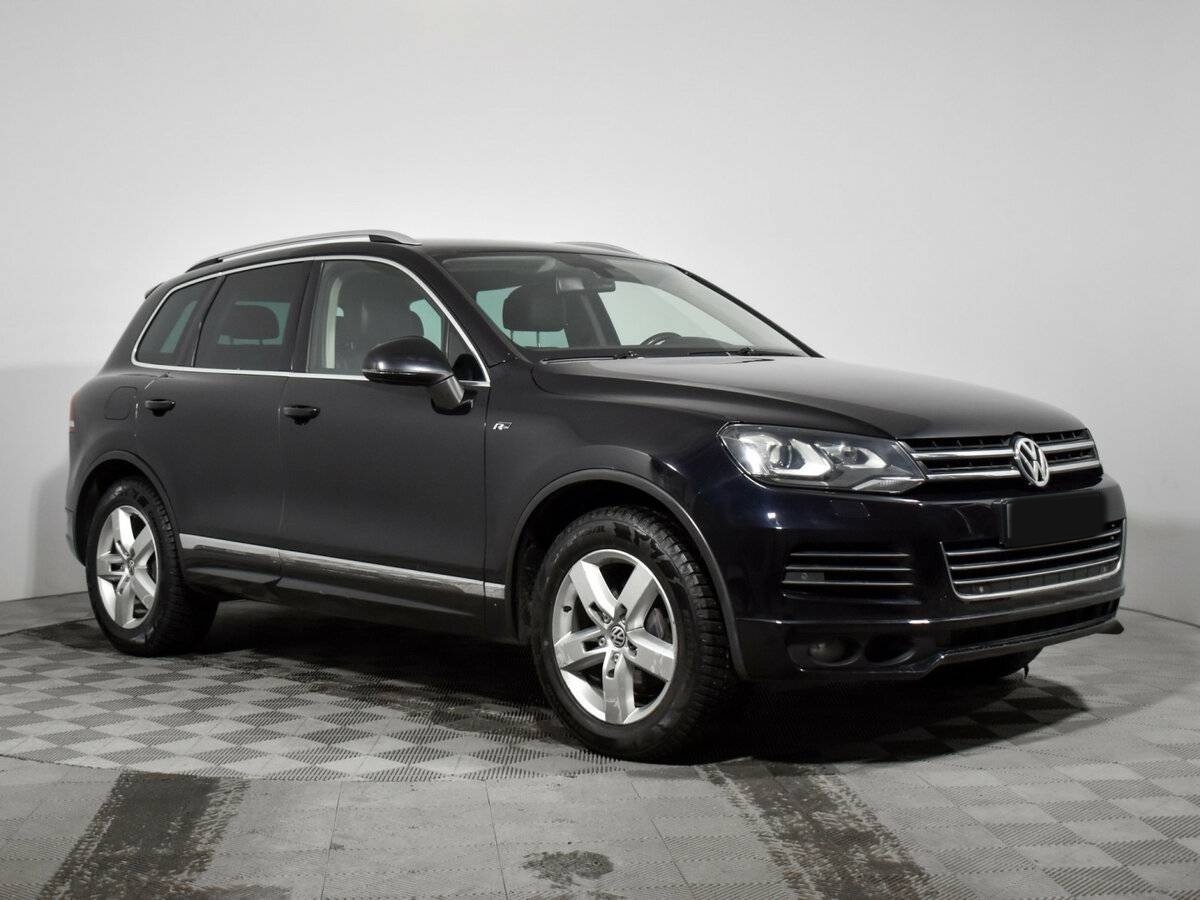 Купить Volkswagen Touareg с пробегом. Фото: #2