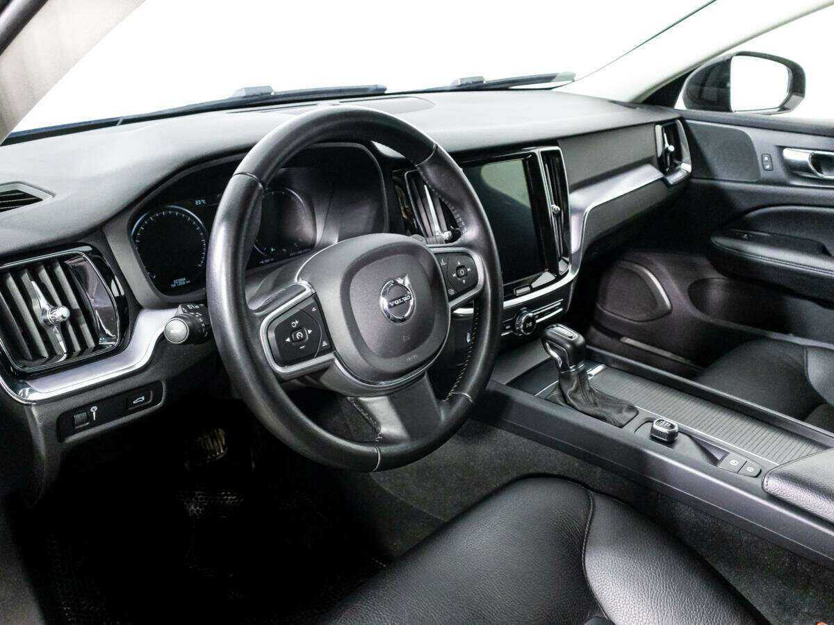 Купить Volvo V60 с пробегом. Фото: #10