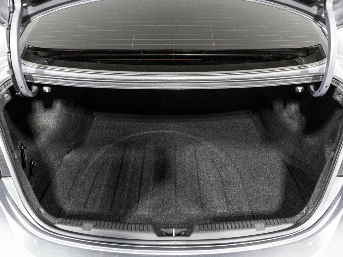 Купить Hyundai Elantra с пробегом. Фото: #14