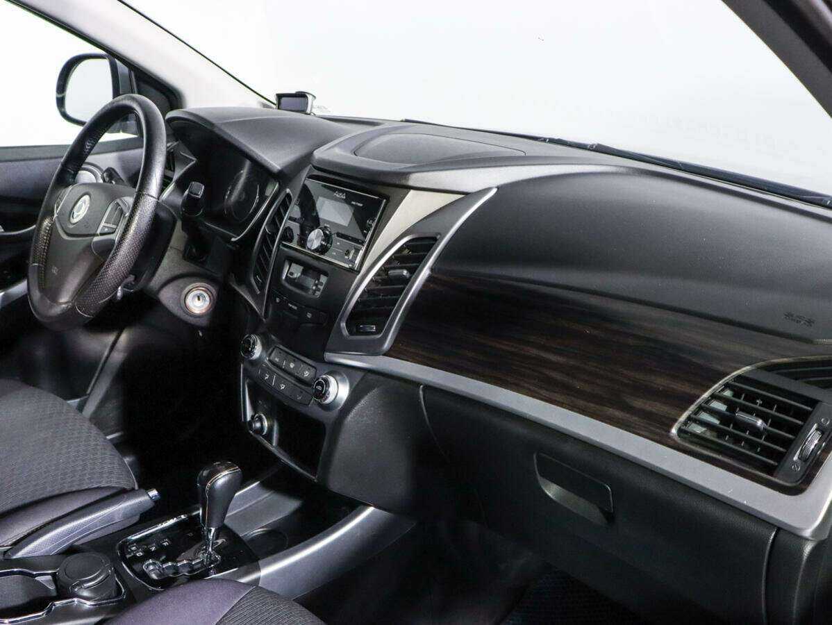 Купить SsangYong Actyon с пробегом. Фото: #8