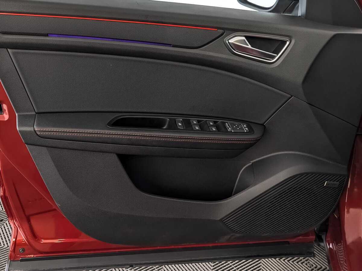 Купить Renault Arkana с пробегом. Фото: #20