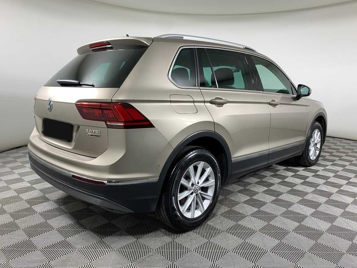 Купить Volkswagen Tiguan с пробегом. Фото: #4