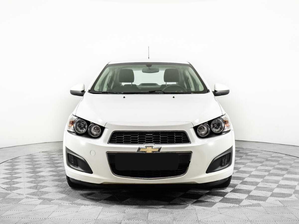 Купить Chevrolet Aveo с пробегом. Фото: #1