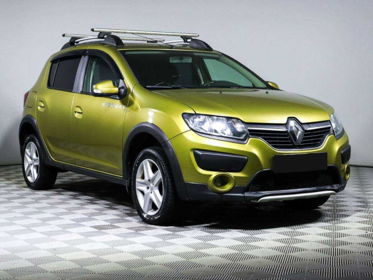 Купить Renault Sandero с пробегом. Фото: #2
