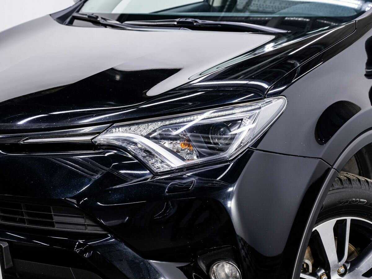 Купить Toyota RAV4 с пробегом. Фото: #6