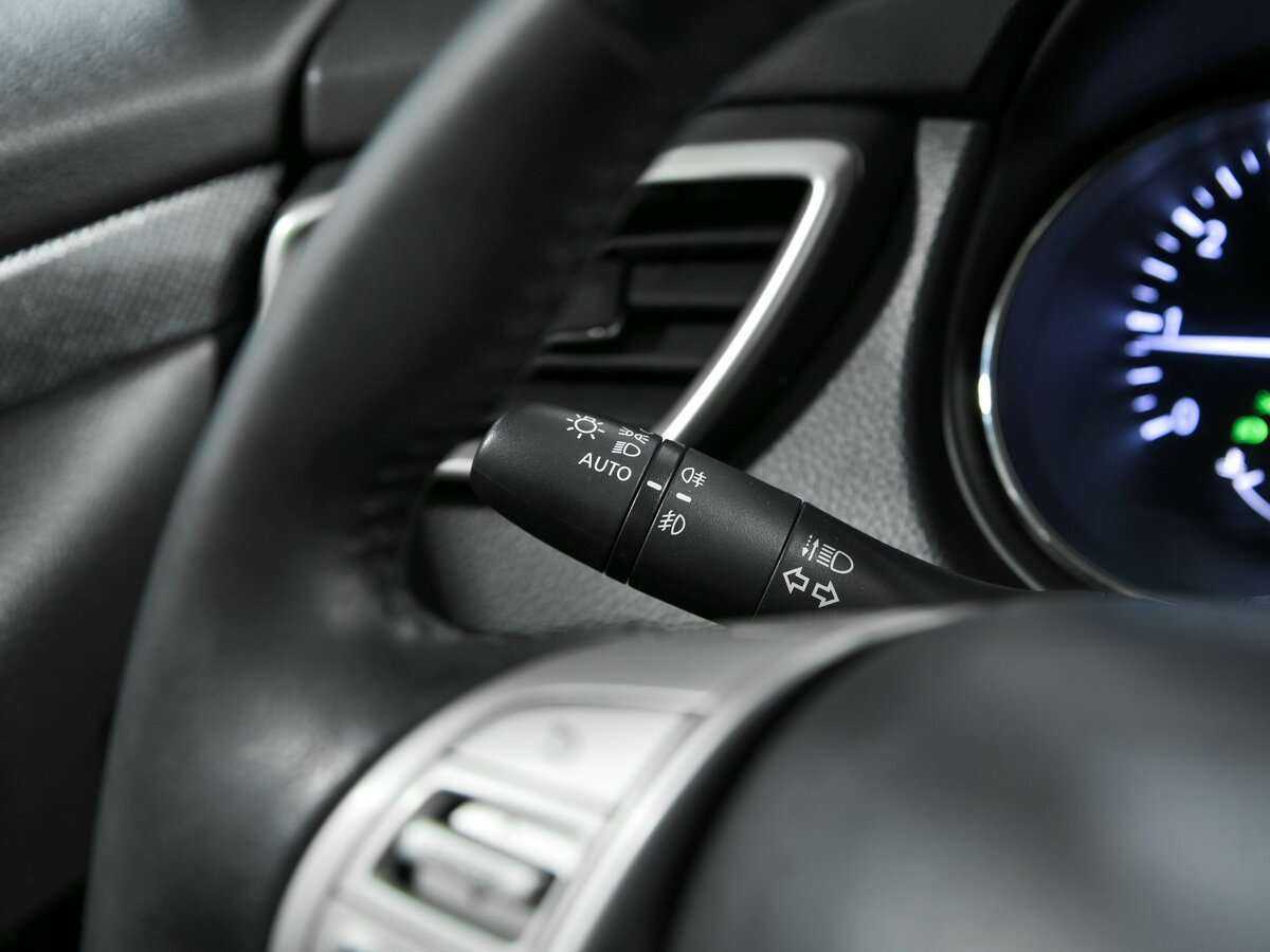 Купить Nissan X-Trail с пробегом. Фото: #7