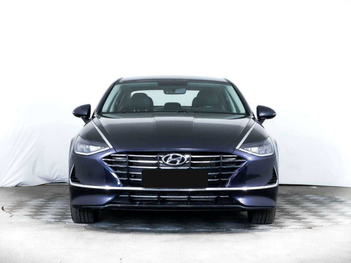 Купить Hyundai Sonata с пробегом. Посмотреть фото