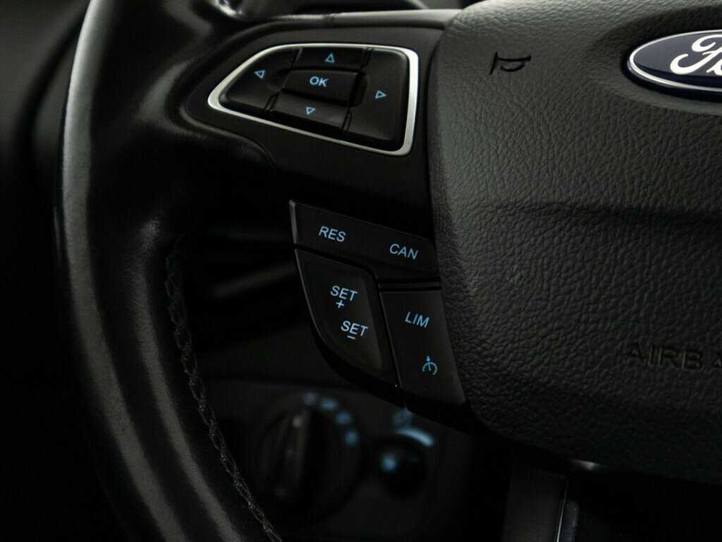 Купить Ford Kuga с пробегом. Фото: #20