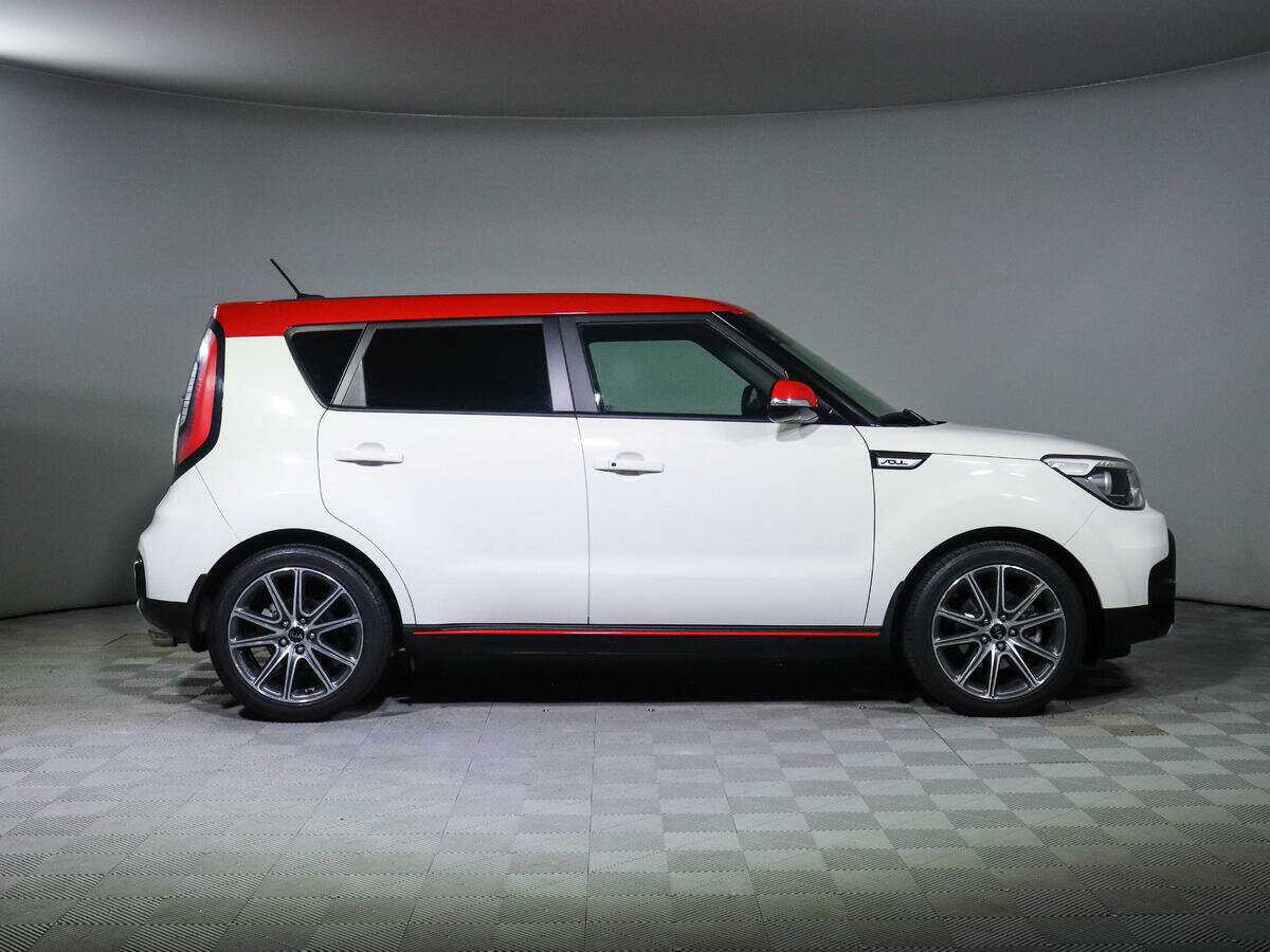 Купить Kia Soul с пробегом. Фото: #2