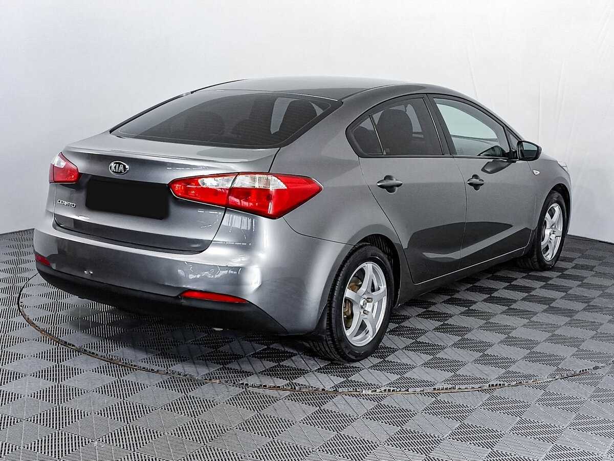 Купить Kia Cerato с пробегом. Фото: #3