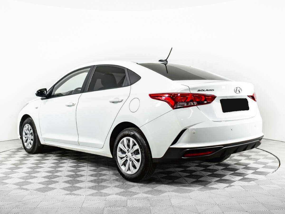 Купить Hyundai Solaris с пробегом. Фото: #6