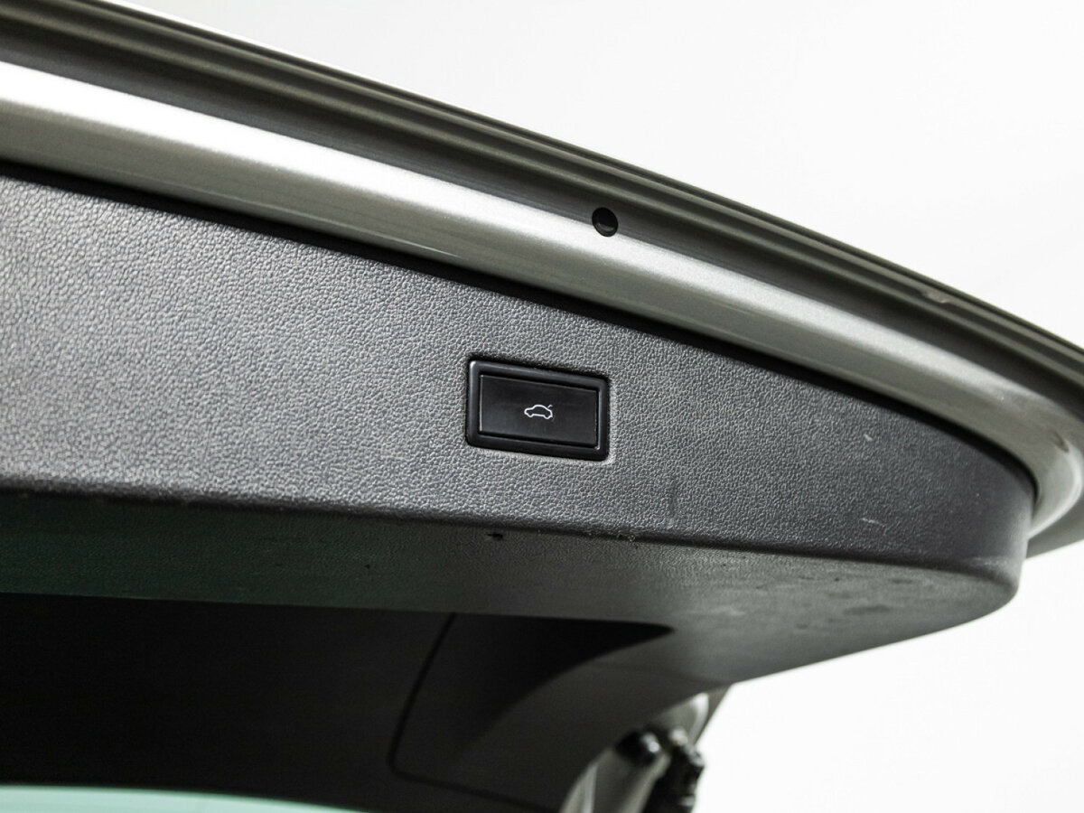 Купить Volkswagen Tiguan с пробегом. Фото: #15