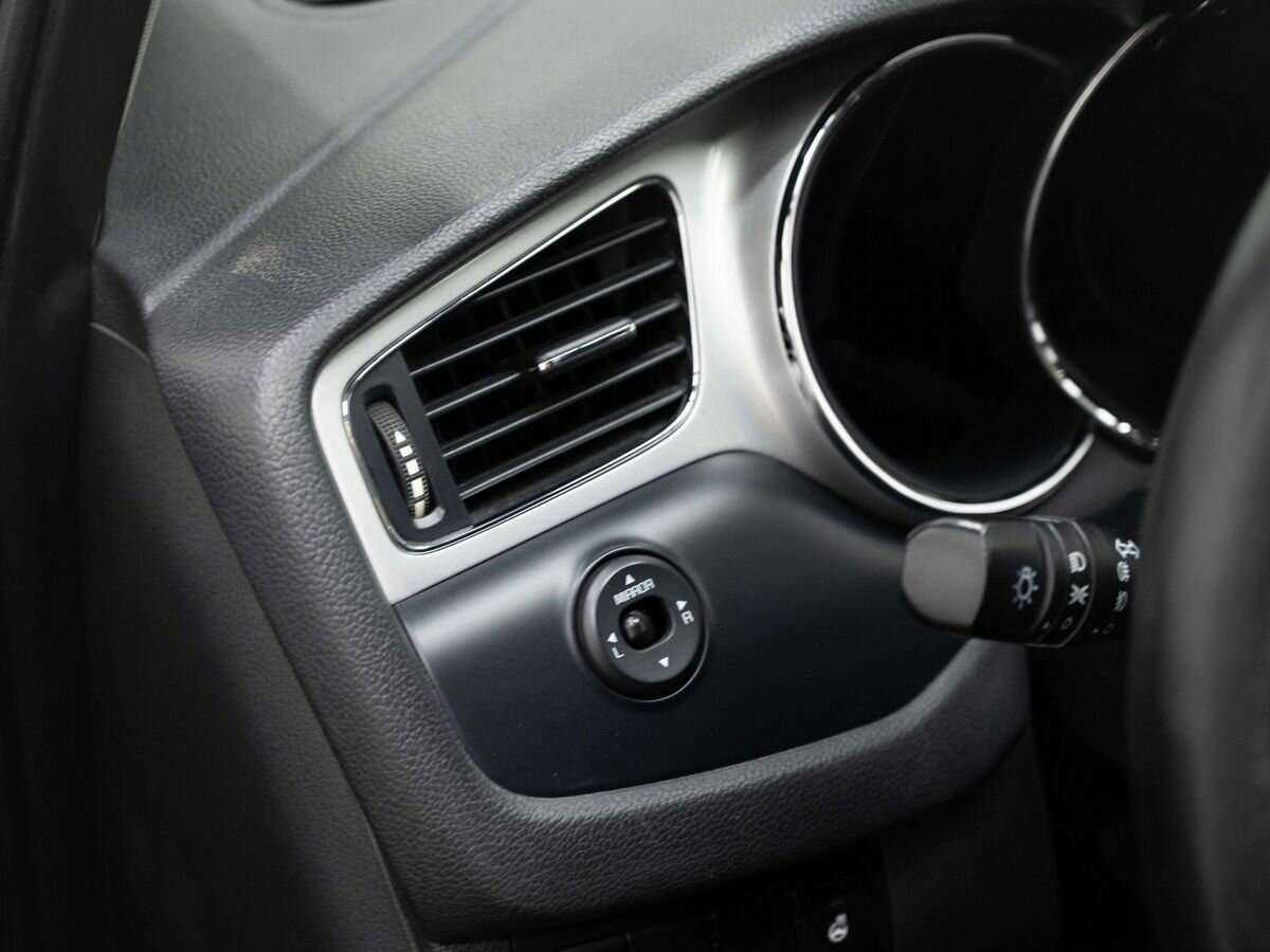 Купить Kia Ceed с пробегом. Фото: #13