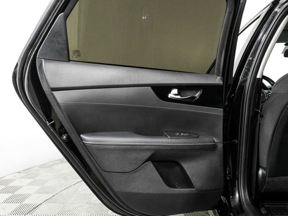 Купить Kia Cerato с пробегом. Фото: #25