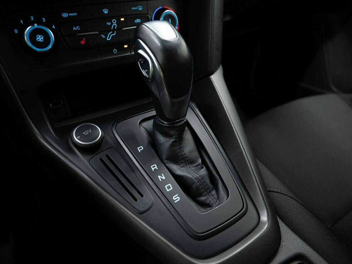 Купить Ford Focus с пробегом. Фото: #20