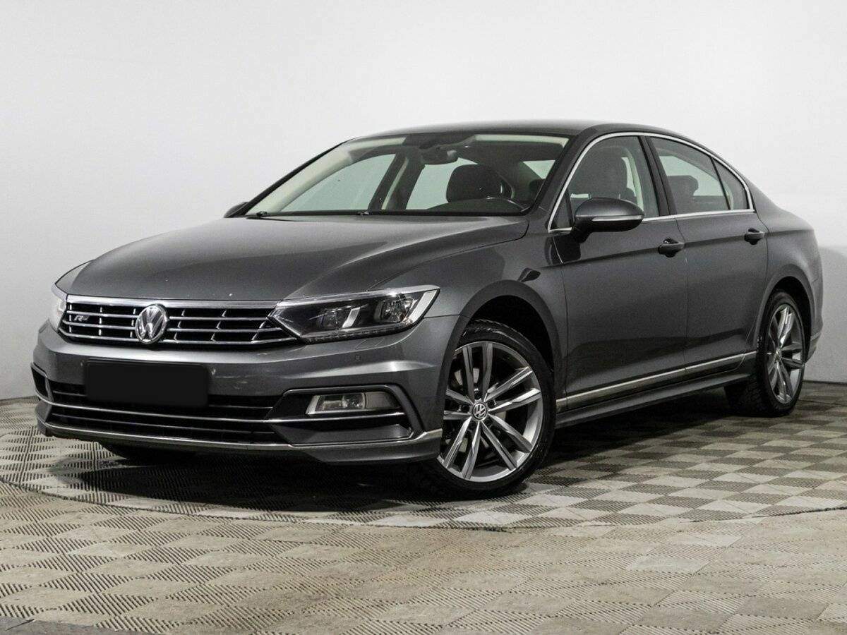 Купить Volkswagen Passat с пробегом. Фото: #0