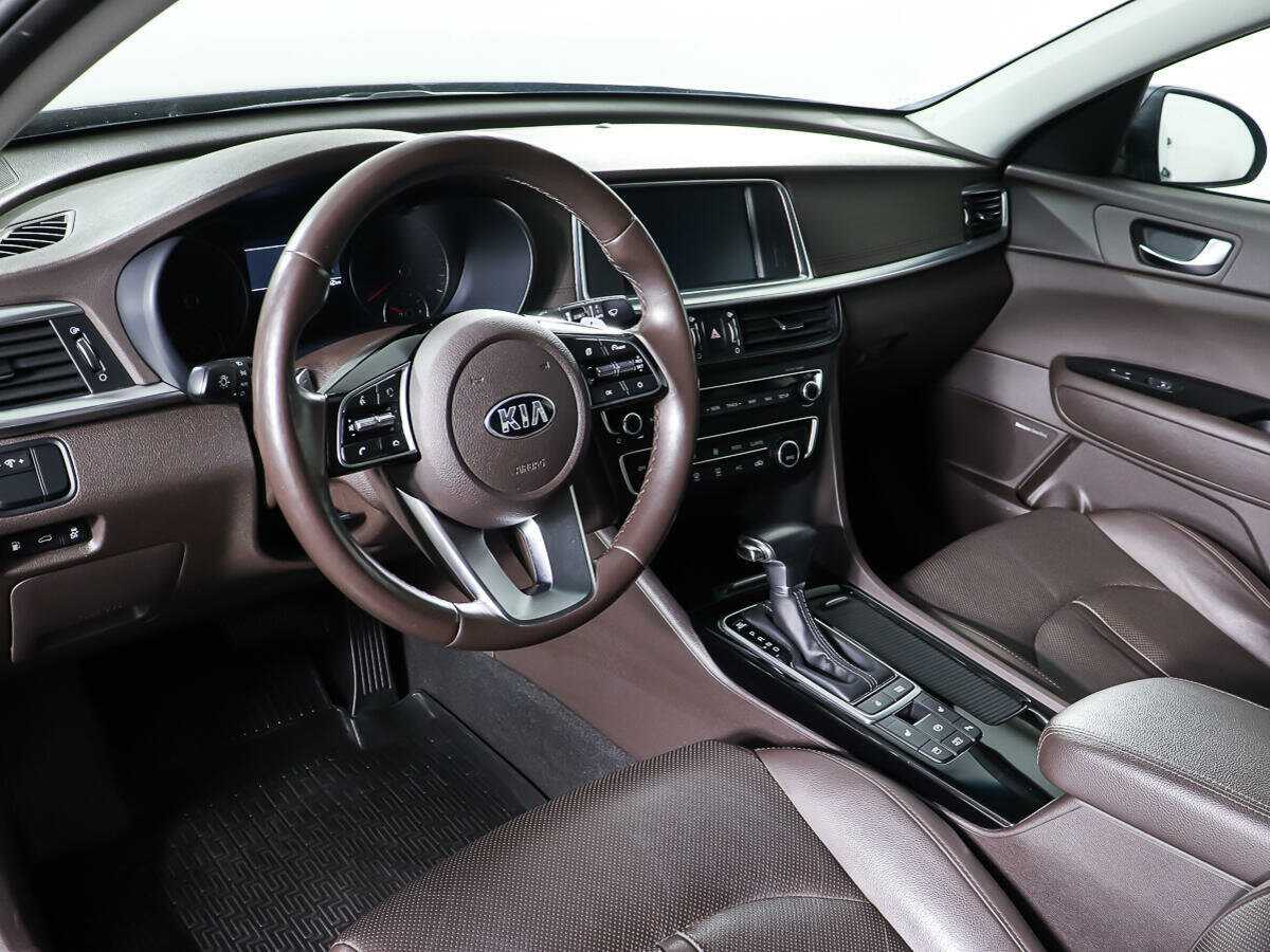 Купить Kia Optima с пробегом. Фото: #12