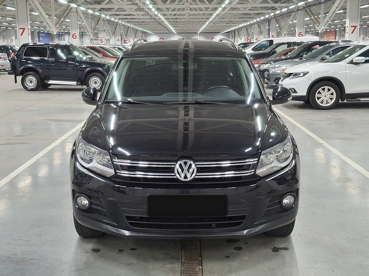 Купить Volkswagen Tiguan с пробегом. Фото: #1