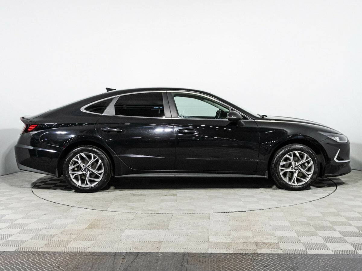 Купить Hyundai Sonata с пробегом. Фото: #3