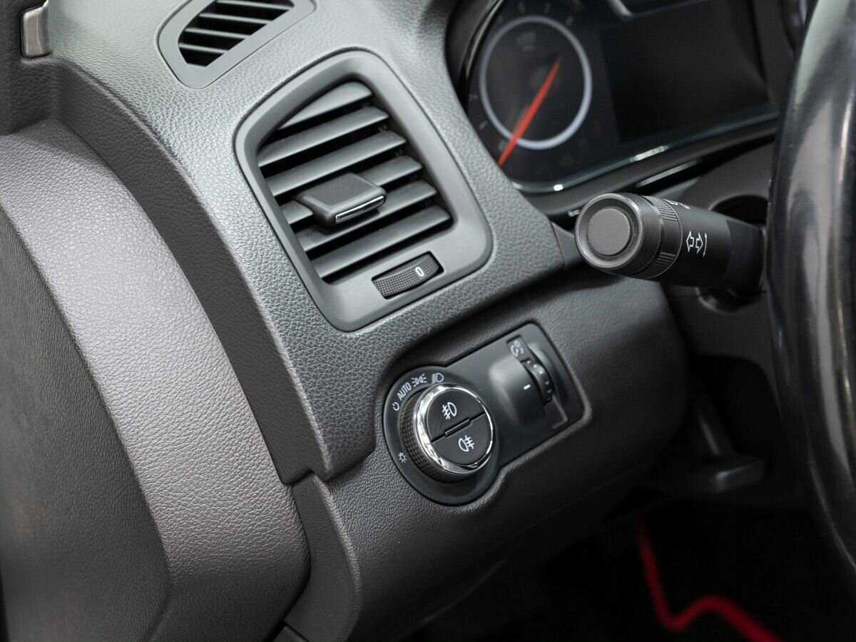 Купить Opel Insignia с пробегом. Фото: #18