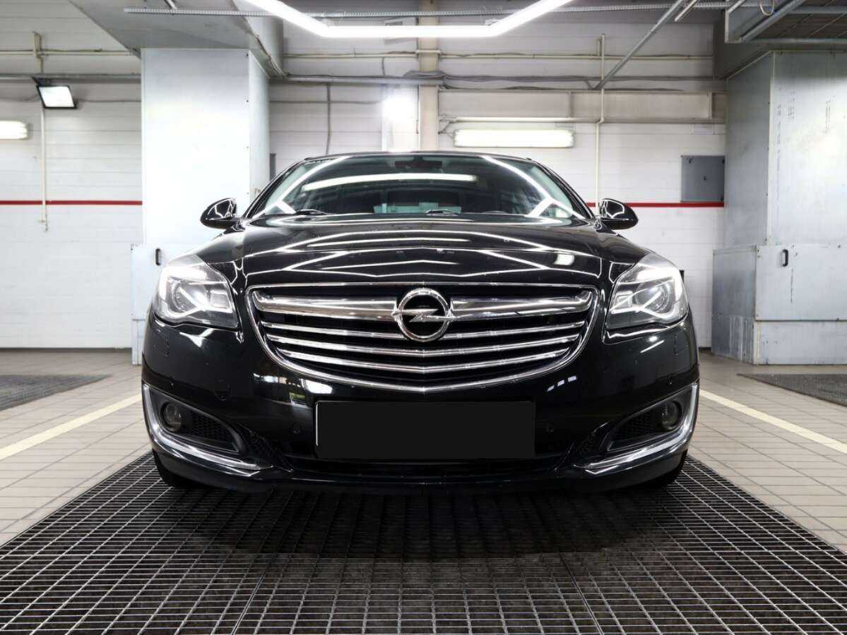 Купить Opel Insignia с пробегом. Фото: #1