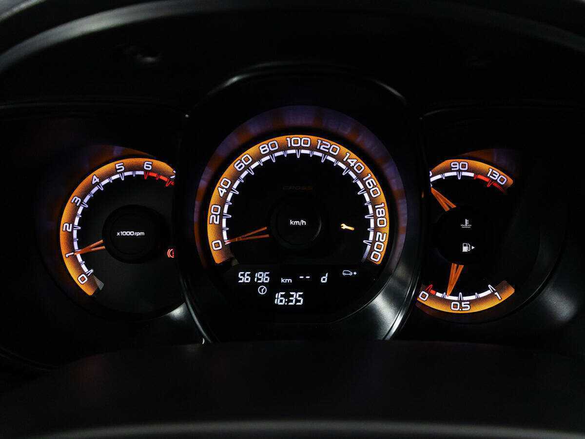 Купить Lada (ВАЗ) Vesta с пробегом. Фото: #10