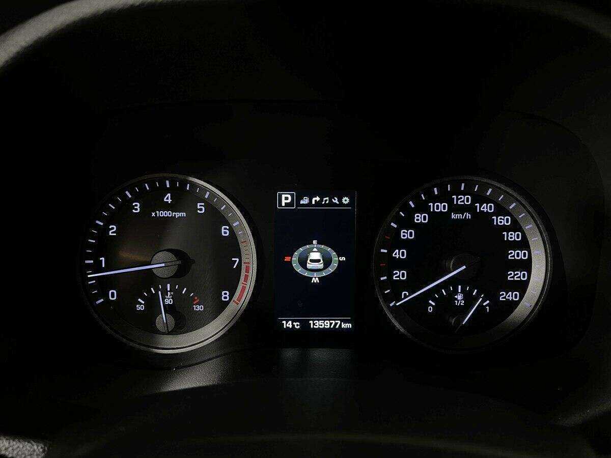 Купить Hyundai Tucson с пробегом. Фото: #10