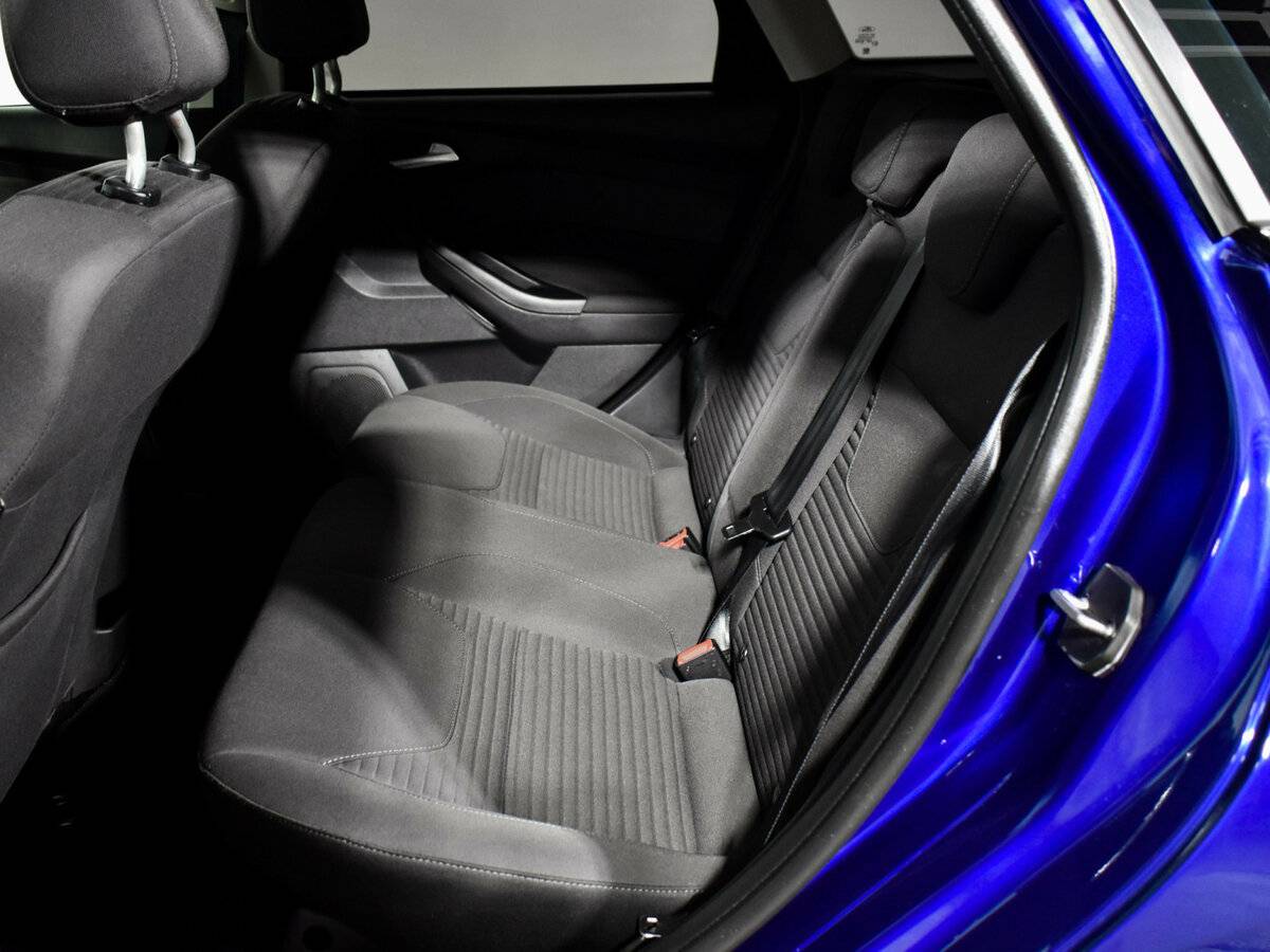 Купить Ford Focus с пробегом. Фото: #10