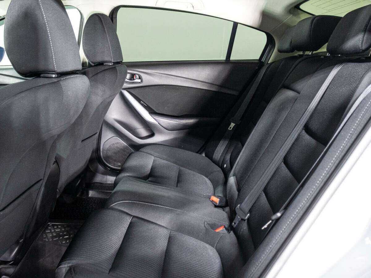Купить Mazda 6 с пробегом. Фото: #9