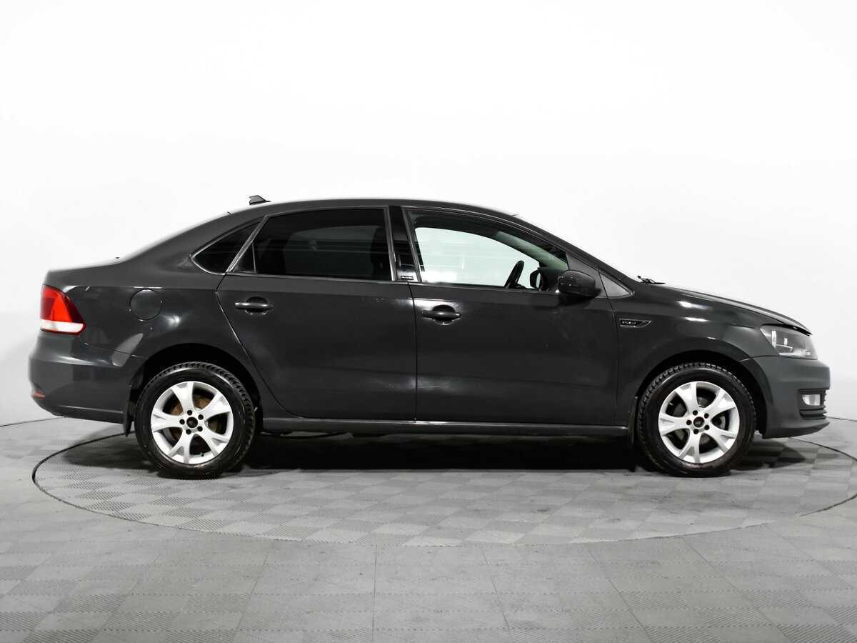 Купить Volkswagen Polo с пробегом. Фото: #3