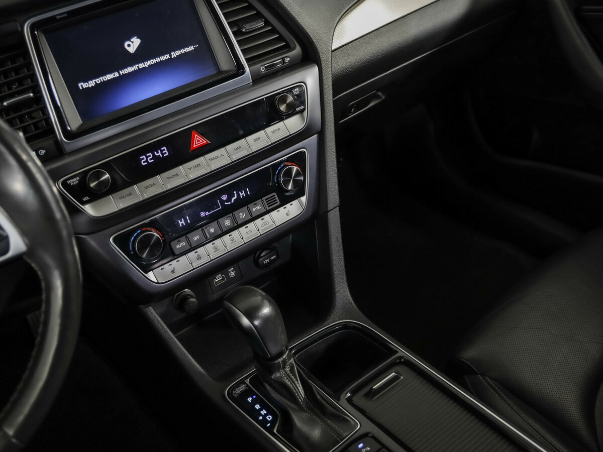 Купить Hyundai Sonata с пробегом. Фото: #19