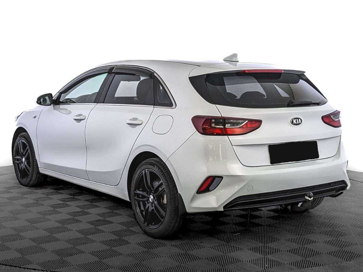 Купить Kia Ceed с пробегом. Фото: #6