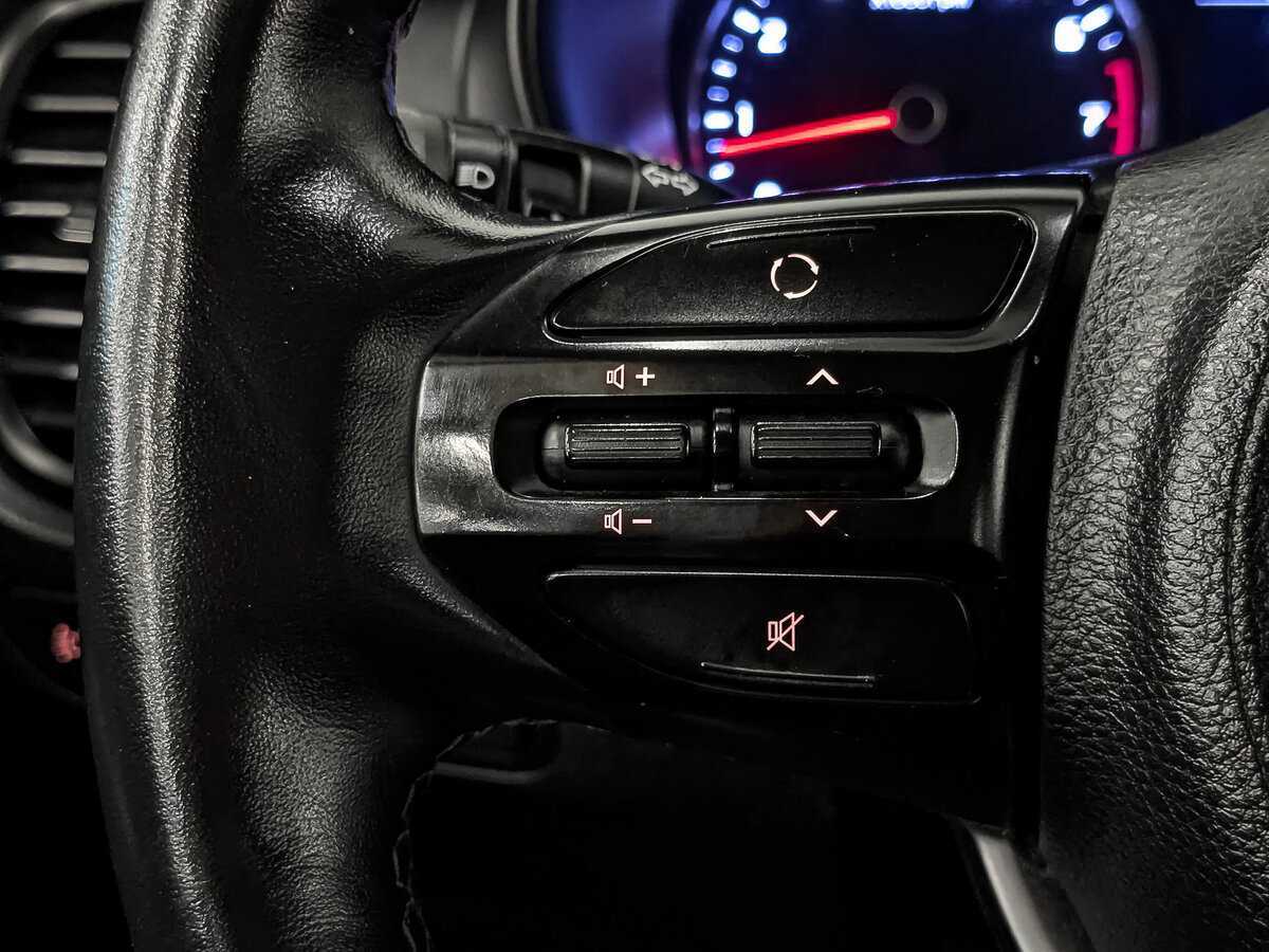 Купить Kia Rio с пробегом. Фото: #25