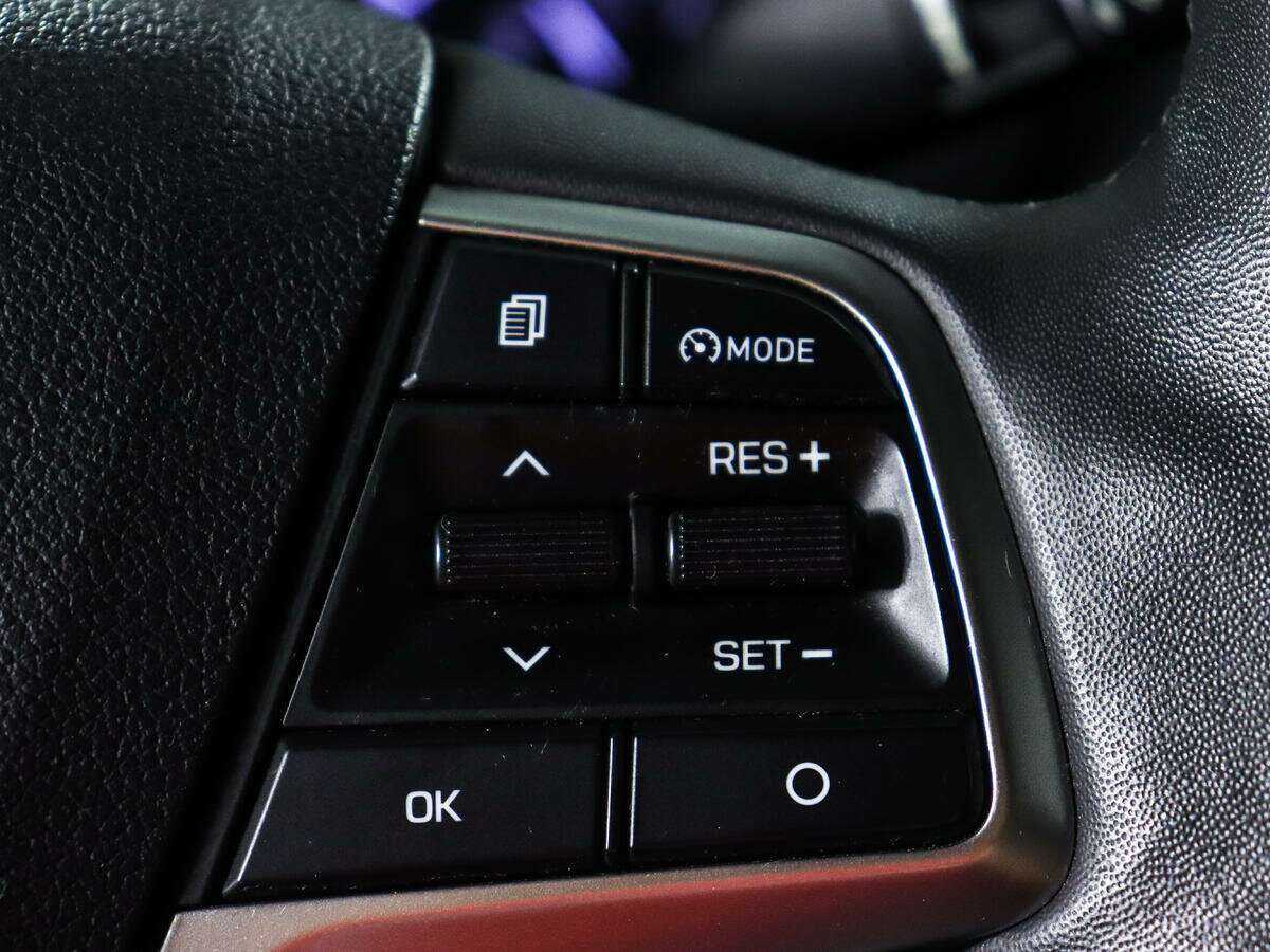 Купить Hyundai Solaris с пробегом. Фото: #17