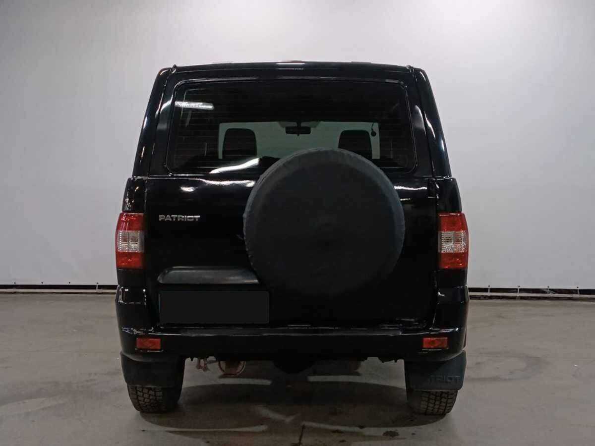 Купить УАЗ Patriot с пробегом. Фото: #4