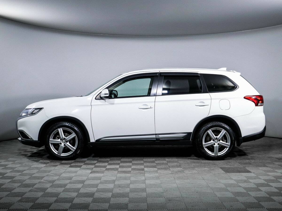 Купить Mitsubishi Outlander с пробегом. Фото: #7
