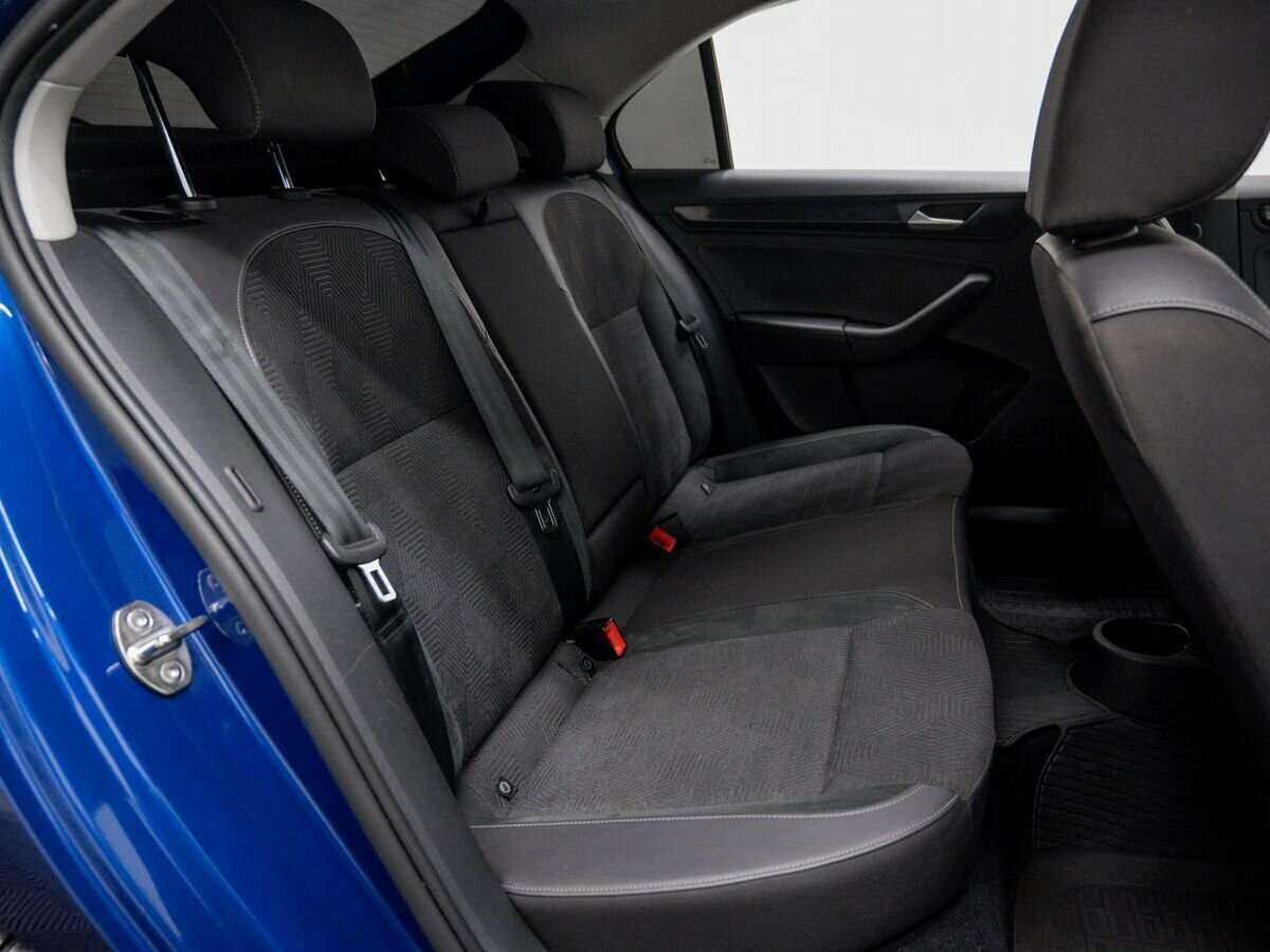 Купить Volkswagen Polo с пробегом. Фото: #8