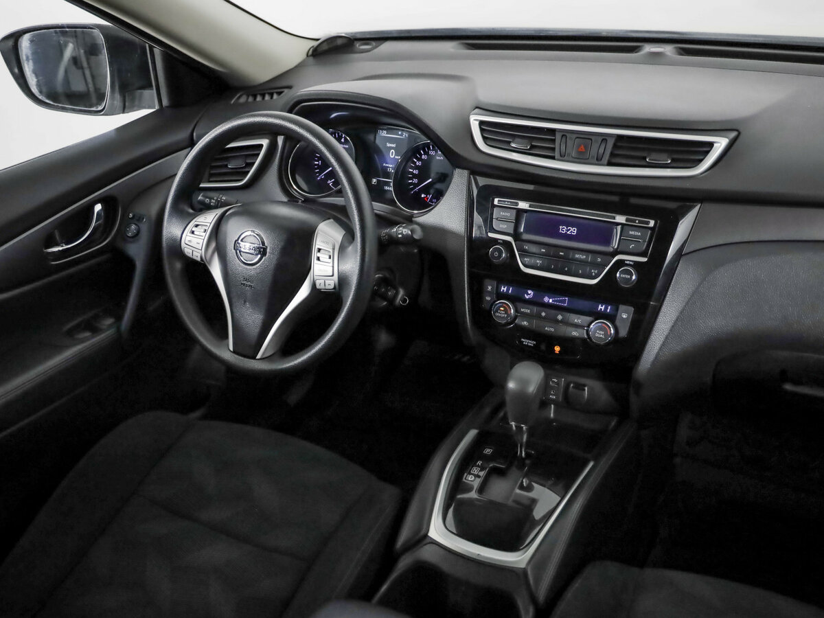 Купить Nissan X-Trail с пробегом. Фото: #8