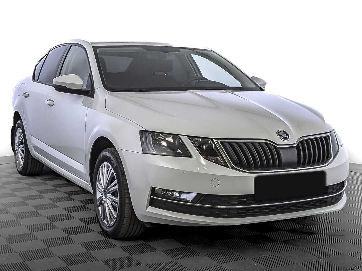 Купить Skoda Octavia с пробегом. Фото: #2