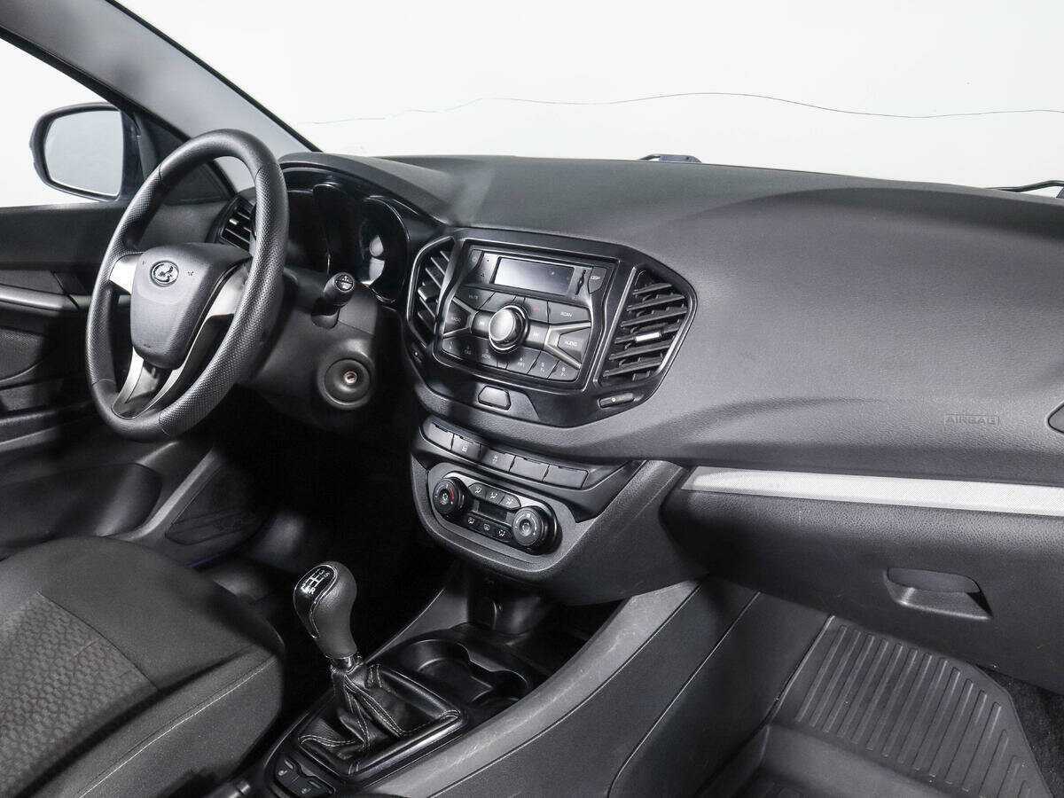 Купить Lada (ВАЗ) Vesta с пробегом. Фото: #8