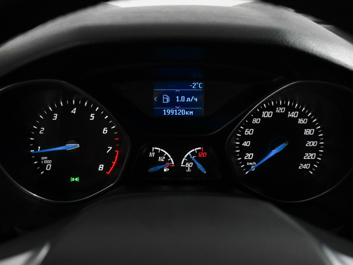 Купить Ford Focus с пробегом. Фото: #13
