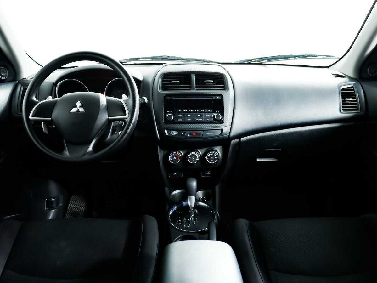 Купить Mitsubishi ASX с пробегом. Фото: #10