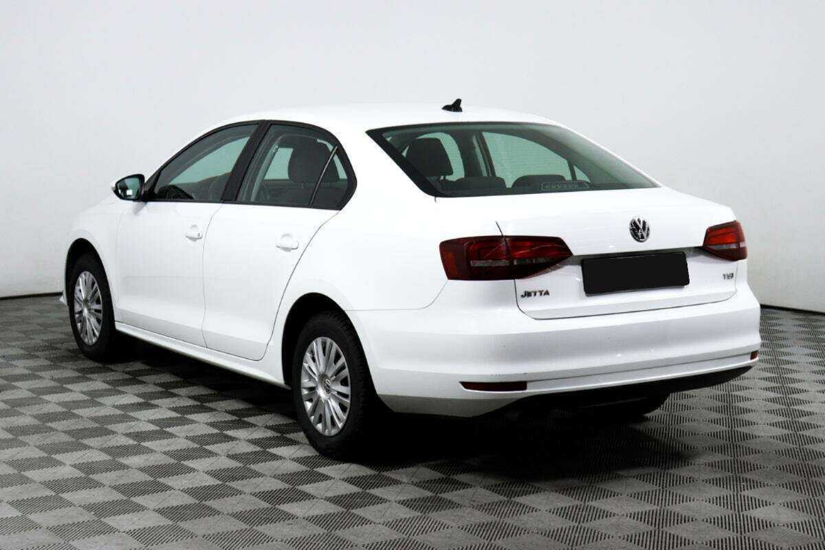 Купить Volkswagen Jetta с пробегом. Фото: #6