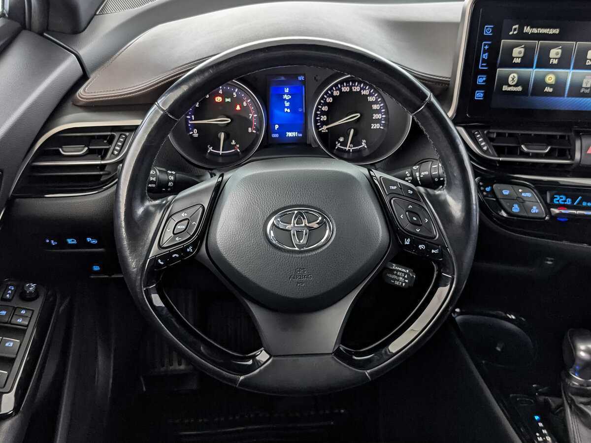 Купить Toyota C-HR с пробегом. Фото: #21
